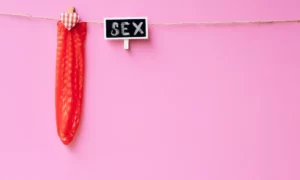 Sexo anal con preservativo